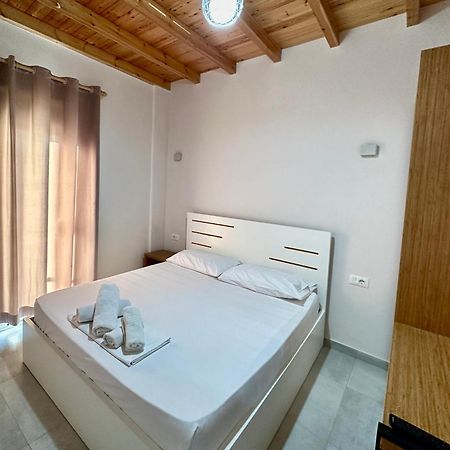 Maison Apartments Влёра Экстерьер фото