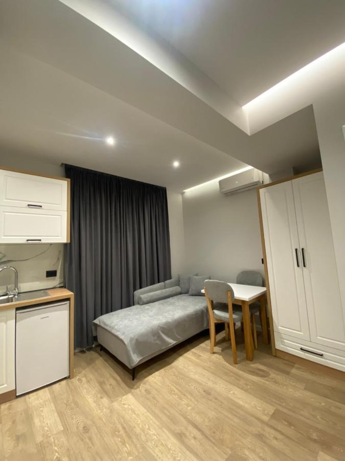 Maison Apartments Влёра Экстерьер фото