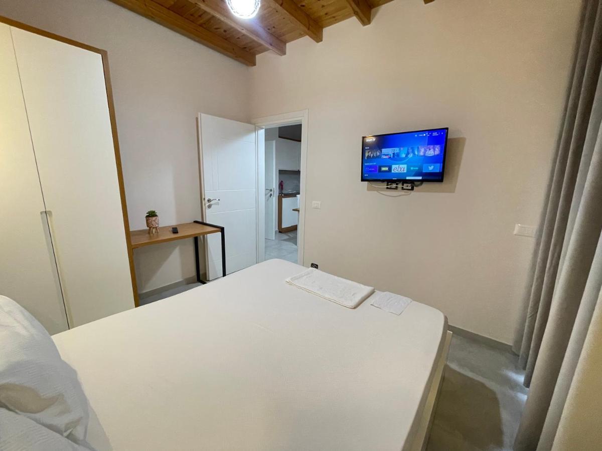 Maison Apartments Влёра Экстерьер фото