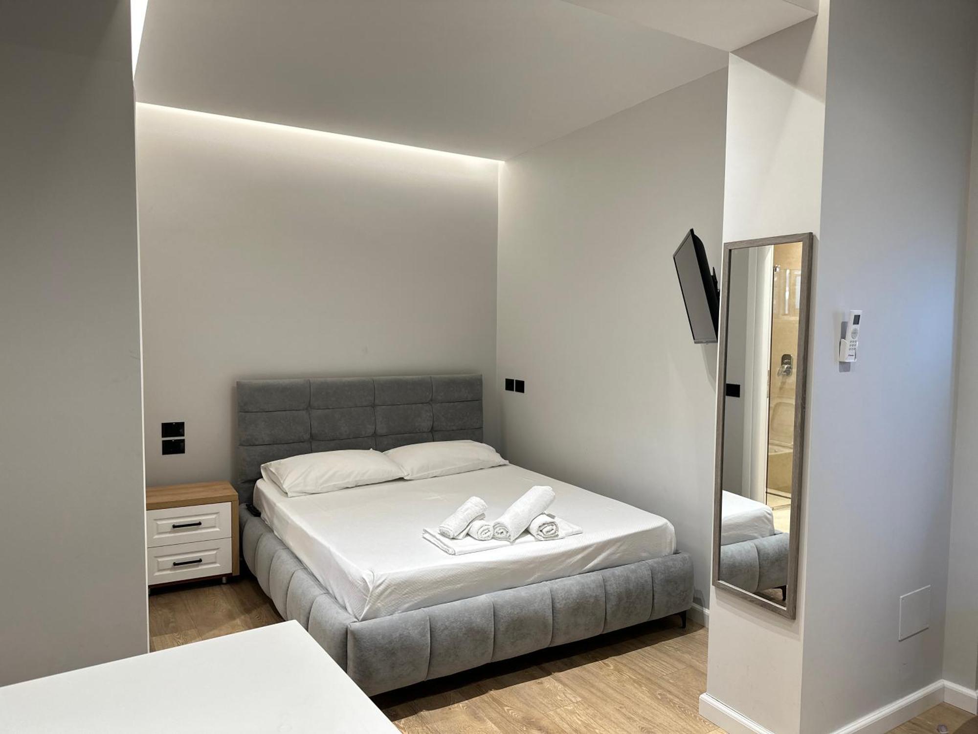 Maison Apartments Влёра Экстерьер фото