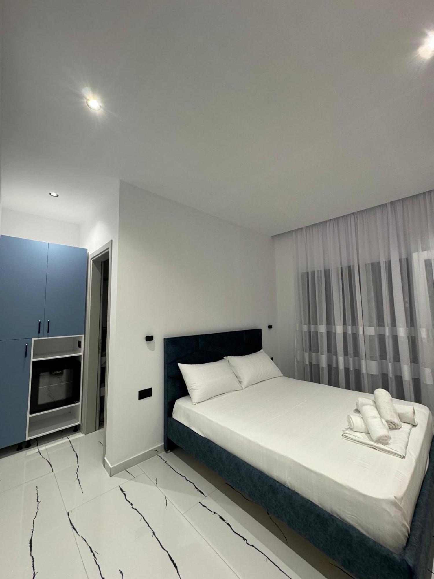 Maison Apartments Влёра Экстерьер фото